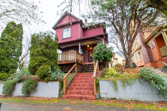 Primary Photo - Gorgeous 3 Bedroom House with Bonus Room, Attached Garage, and Original Charm!