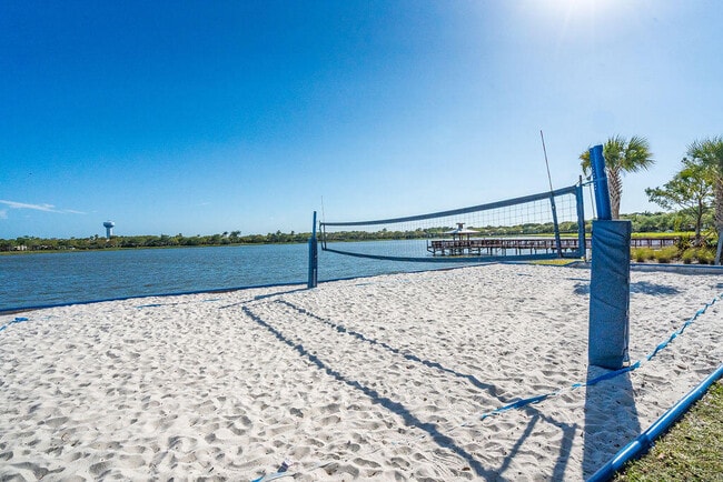 Building Photo - 318 September St