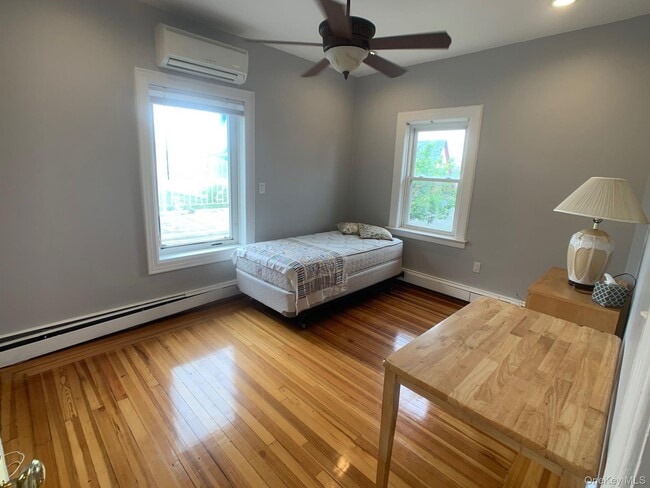 Building Photo - 1-41 Beach 125th St