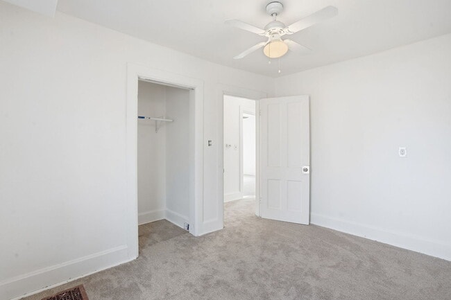 Building Photo - 1032 Kirkwood Blvd