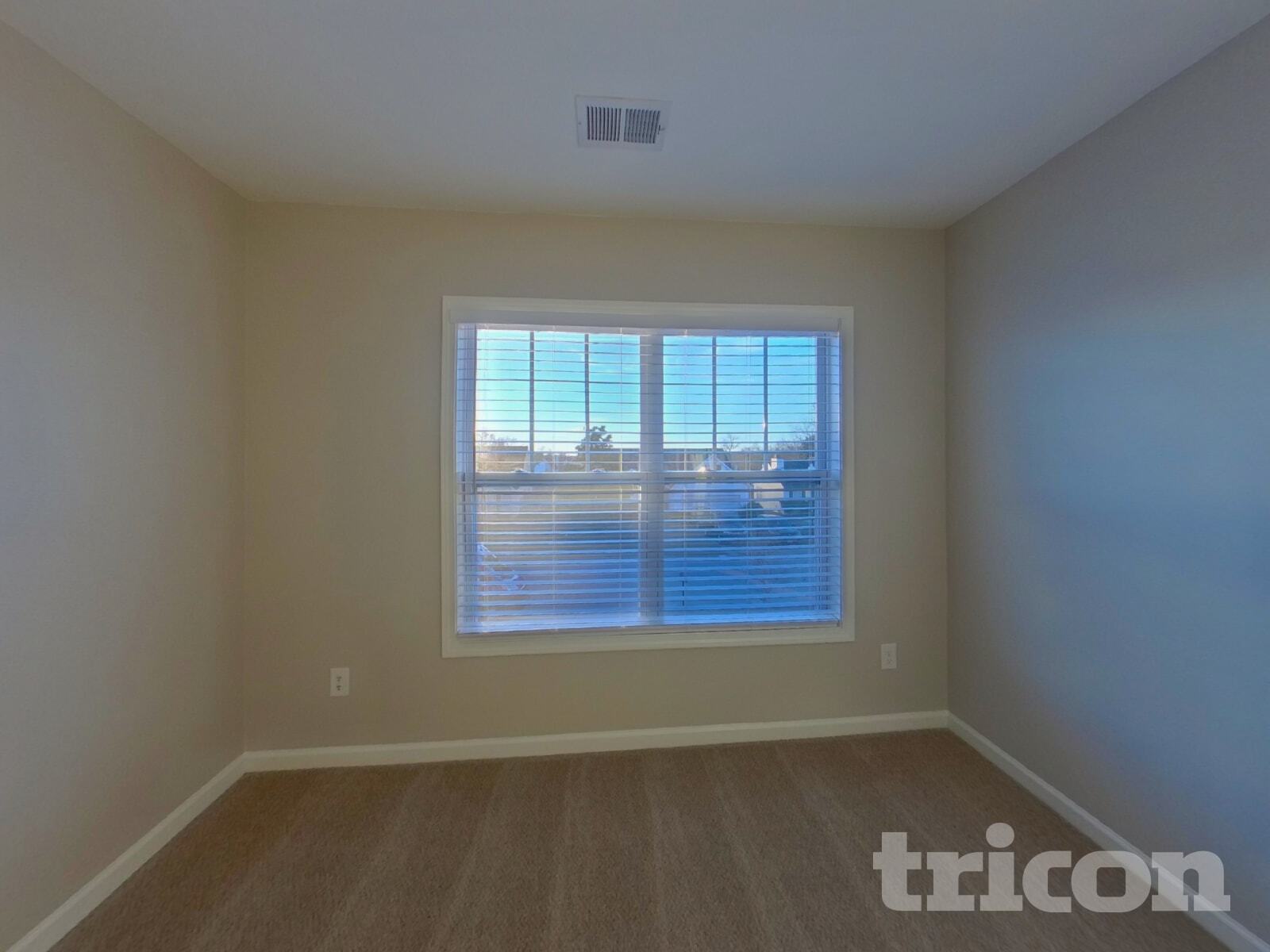 Building Photo - 422 Providence Plantation Cir