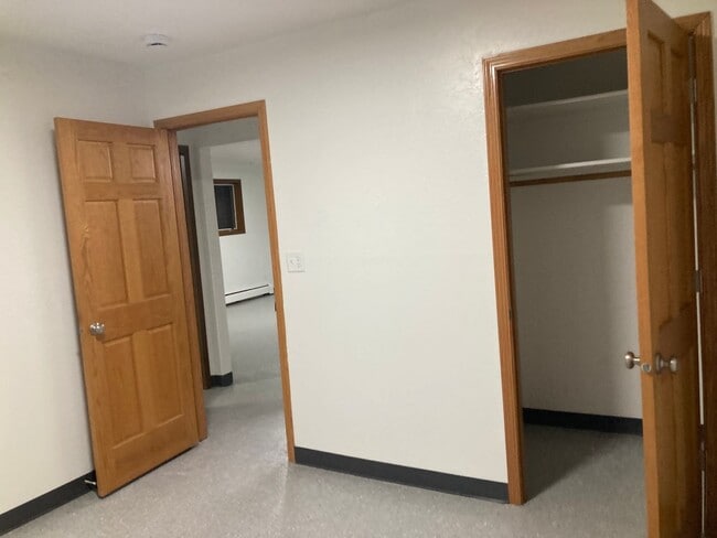 Building Photo - 201 1st Ave NE