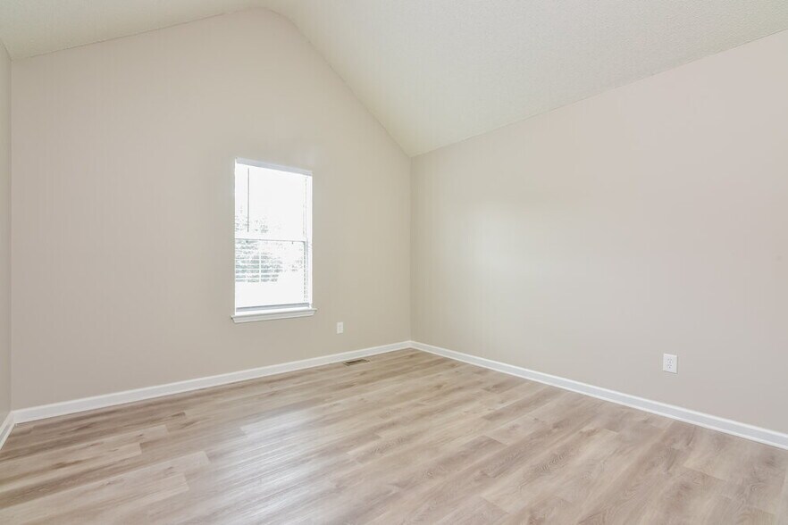 Building Photo - 3547 Spring Shoals