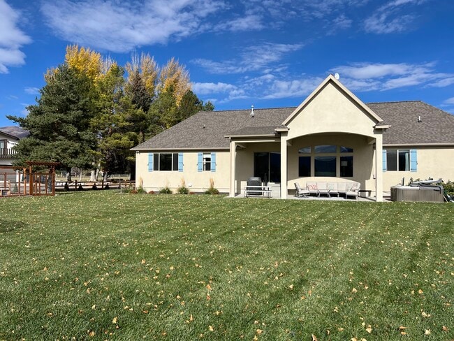 Building Photo - 129 S 700 E