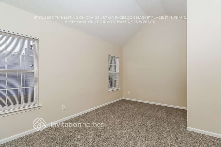 Building Photo - 11203 Pointer Ridge Dr