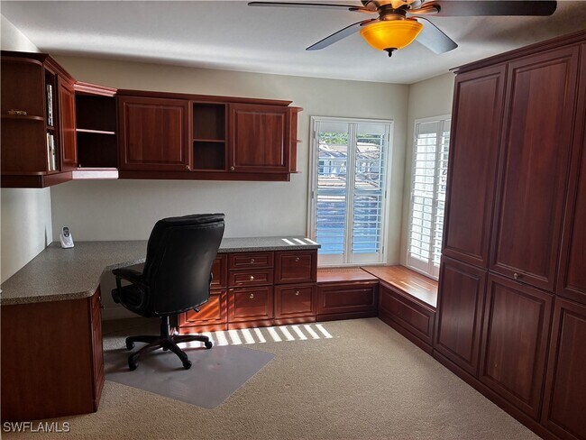 Building Photo - 913 Carrick Bend Cir