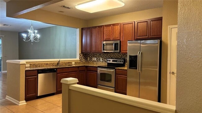 Building Photo - 6845 Slaven Dr