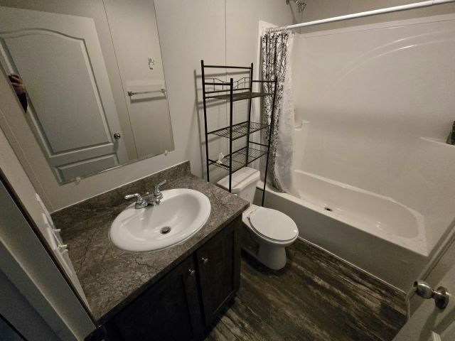 Building Photo - 110 113th Square NE