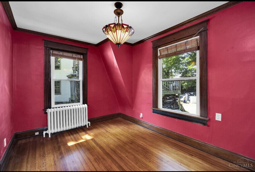 Building Photo - 3033 Marshall Ave