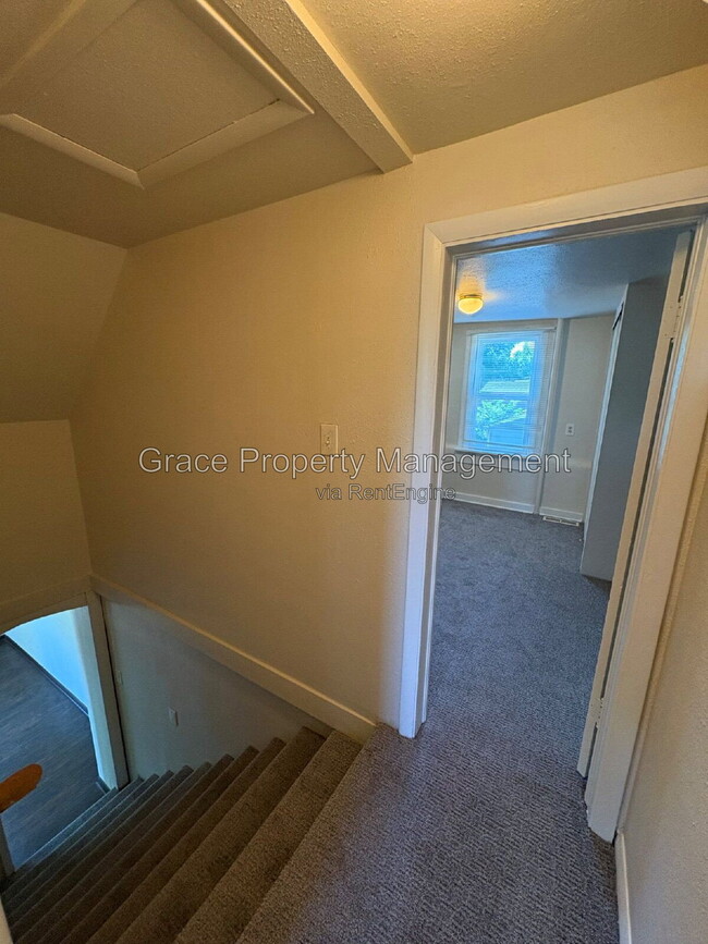 Building Photo - 4118 W 42nd Ave