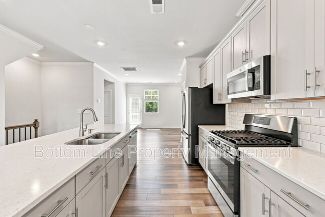 Building Photo - 1204 Lily Loch Wy