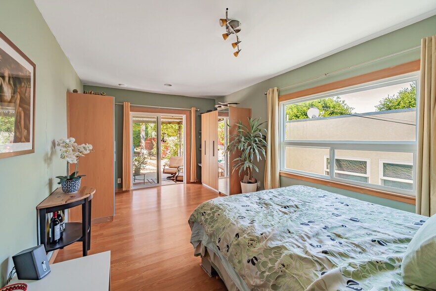 Building Photo - 3316 Birdsall Ave