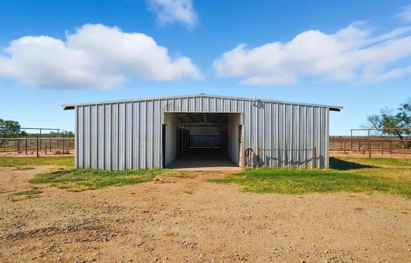 Building Photo - 11969 State Highway 6