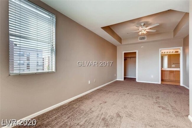 Building Photo - 23 E Agate Ave