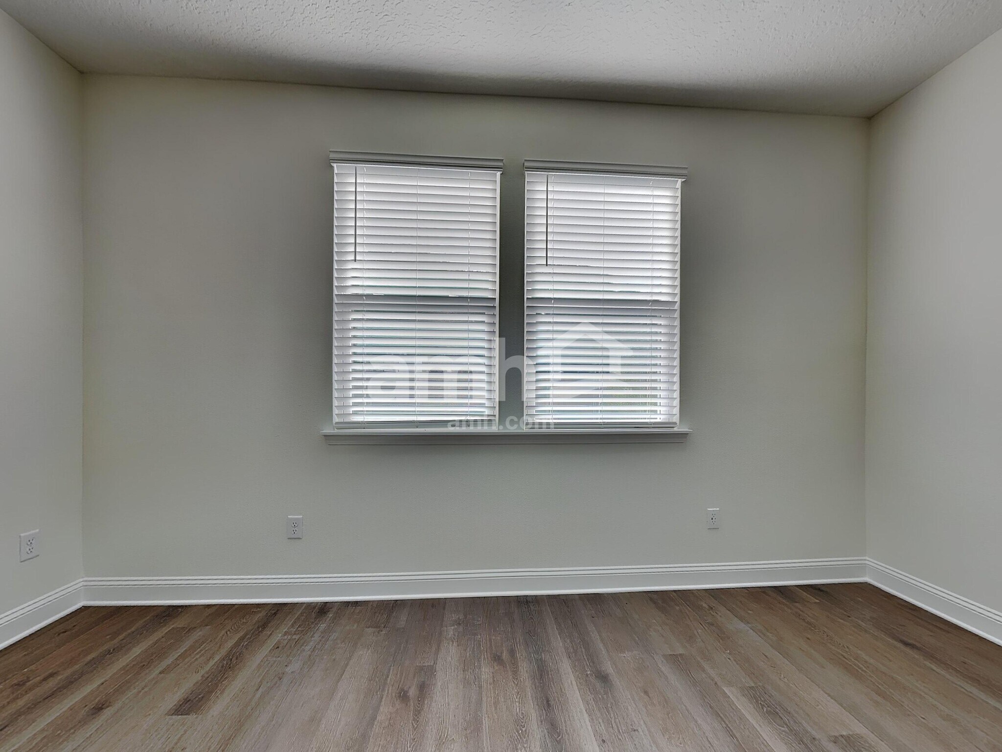 Building Photo - 11446 Bay Hl Cir