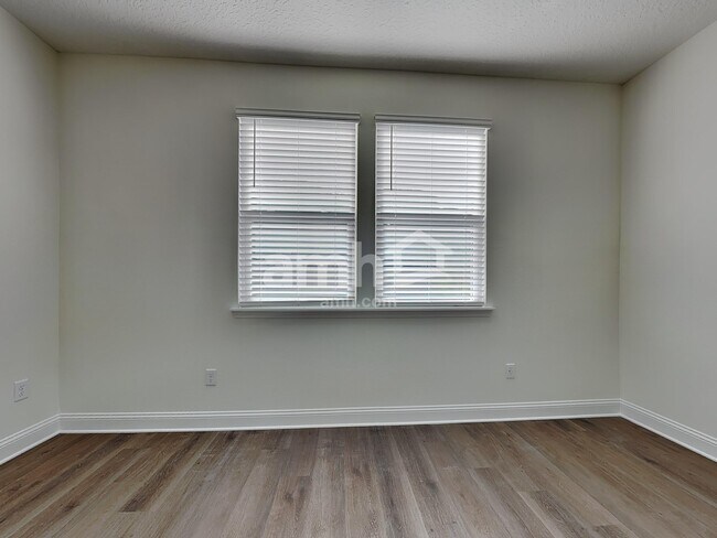 Building Photo - 11476 Bay Hl Cir