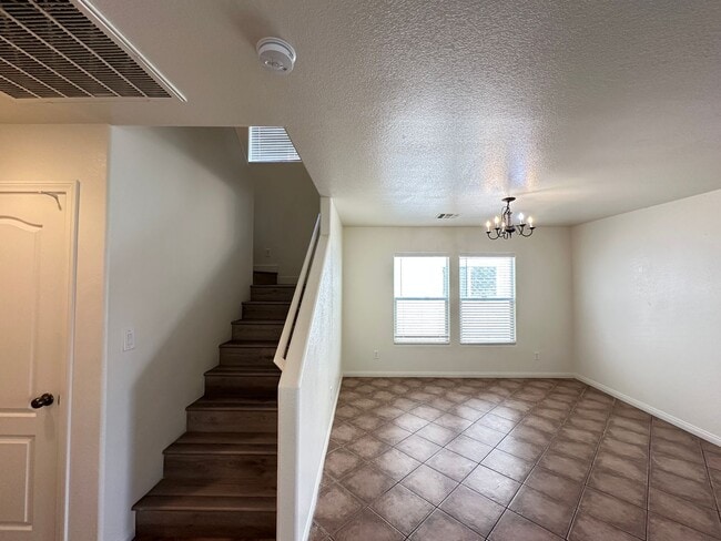 Building Photo - DESERT WILLOWS