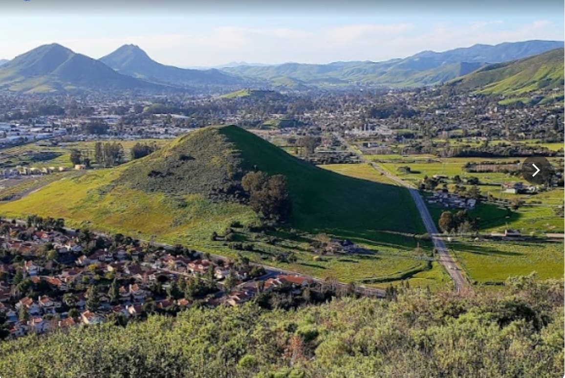 Islay Hill - 1207 Manzanita Way