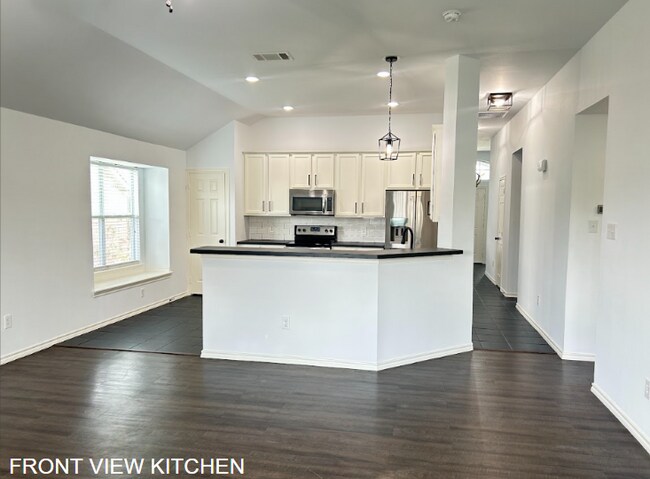Building Photo - 4517 Woodbluff Dr