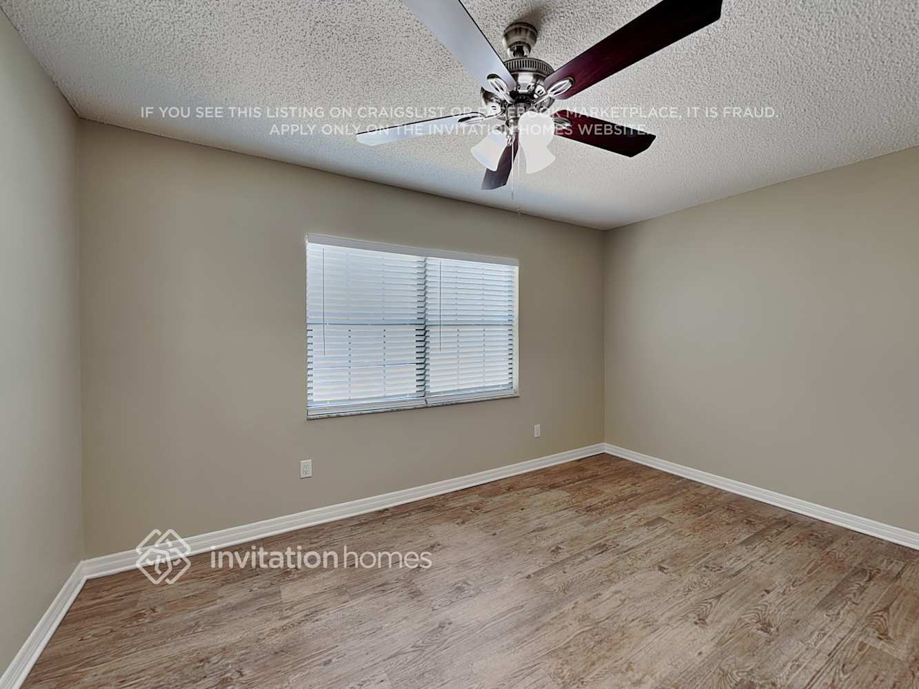 Building Photo - 1449 Lake Marion Dr