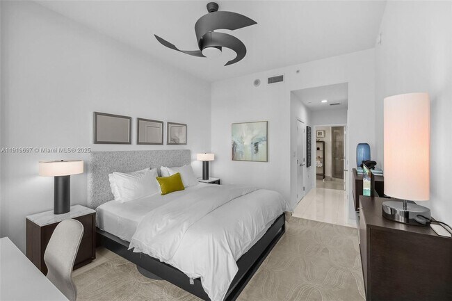 Building Photo - 6799 Collins Ave