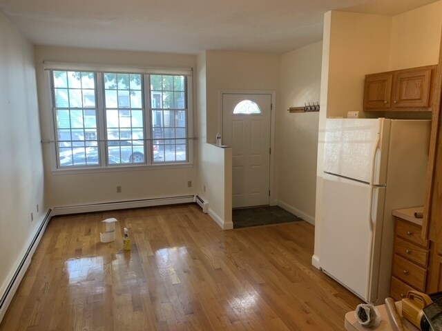 Building Photo - 202 Hurley St