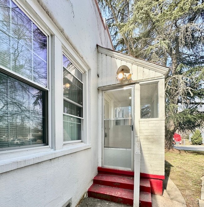 Building Photo - Rockmart Rental