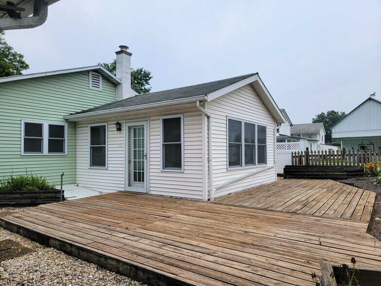 Building Photo - 10 N Farmersville Rd
