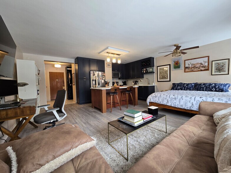 Building Photo - 2475 Virginia Ave NW