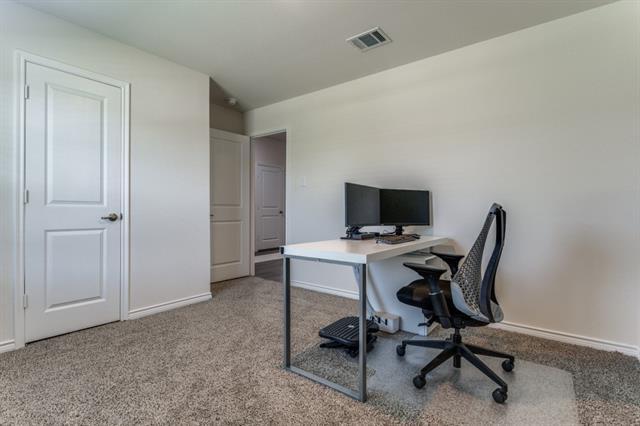Building Photo - 603 Calm Springs Dr