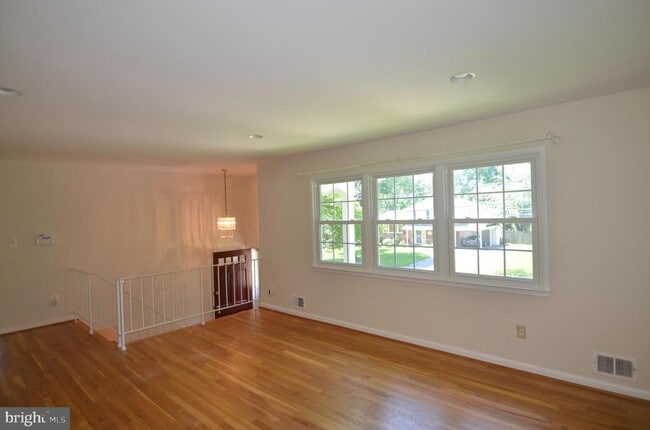 Building Photo - 5407 Manorfield Rd
