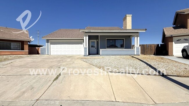 Primary Photo - 12288 Cobblestone Cir