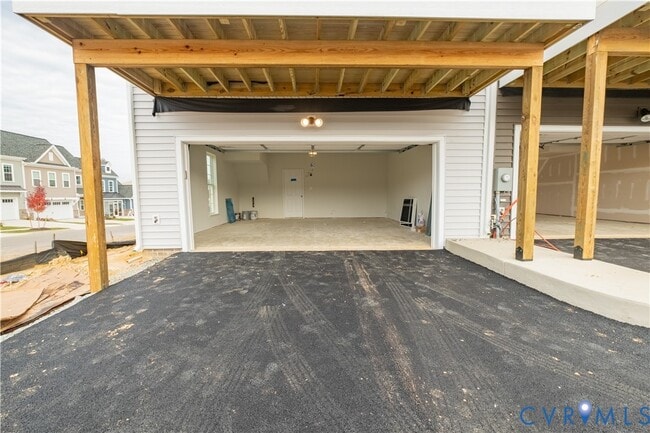 Building Photo - 15225 Dunton Ave