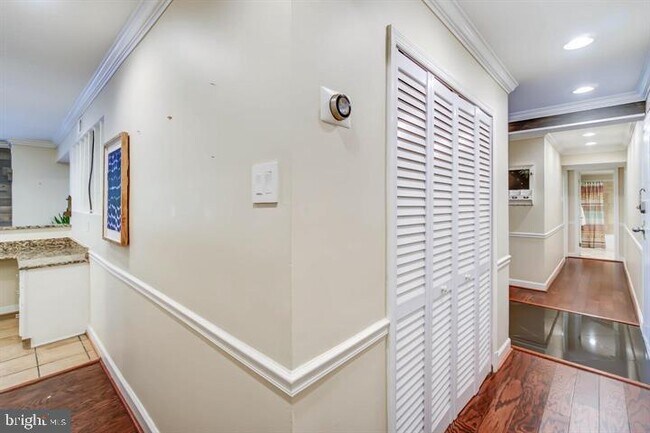 Building Photo - 5009 7th Rd S