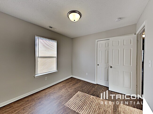 Building Photo - 1064 Halifax Lane Indianapolis IN