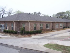 Building Photo - 228S.LINE103