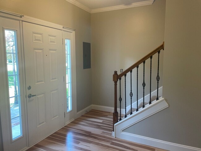 Building Photo - Luxury Condo for Rent