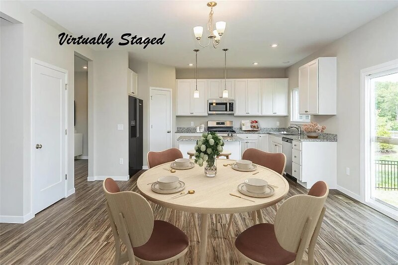 Building Photo - 705 Myatt Dr