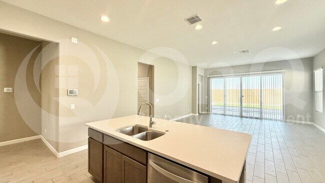 Building Photo - 40974 W Hillman Dr