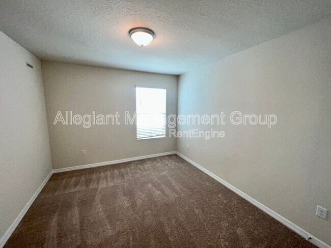 Building Photo - 2600 Bright Jewel St