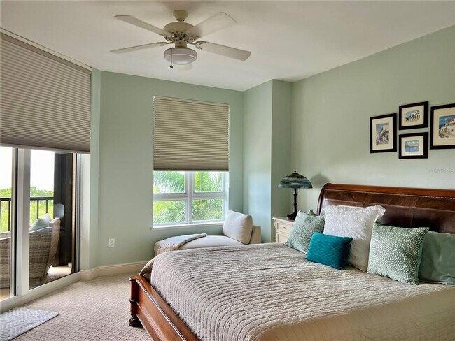 Building Photo - 3321 Sunset Key Cir