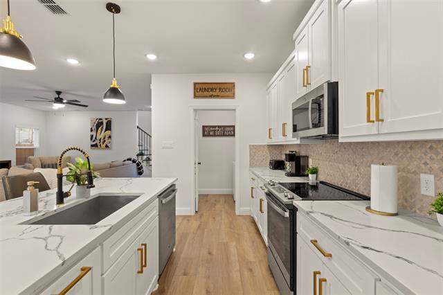 Building Photo - 3122 Chihuahua Ave