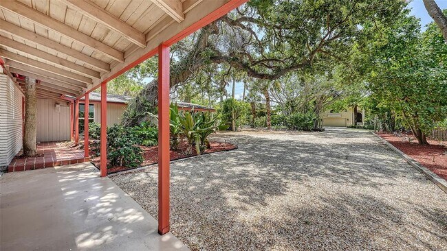 Building Photo - 4830 Higel Ave