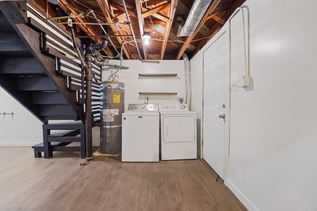 Building Photo - Delightful Home! Price Reduced