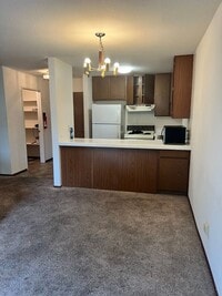 Building Photo - Low income 62+ 1 bedroom at Vista Prieta!
