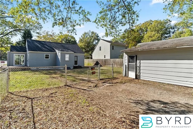 Building Photo - 5101 Boscobel Ave