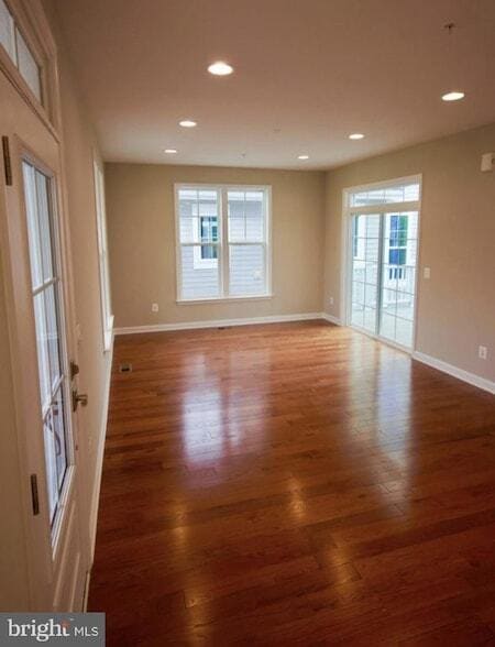 Building Photo - 1020 Railroad Ave