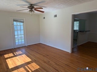Building Photo - 1406 Myradare Dr
