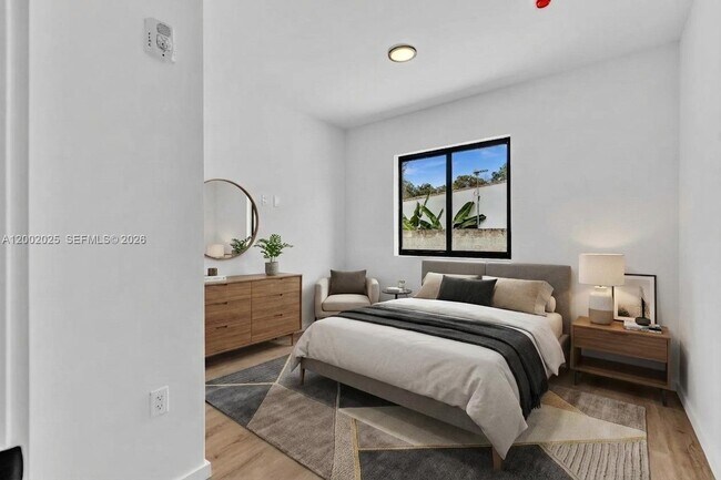 Building Photo - 753 NW 30th St