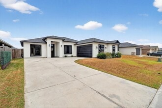Building Photo - 7838 Hulk Dr